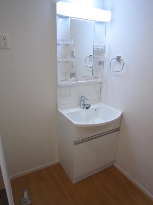 物件内観写真10　(洗面)