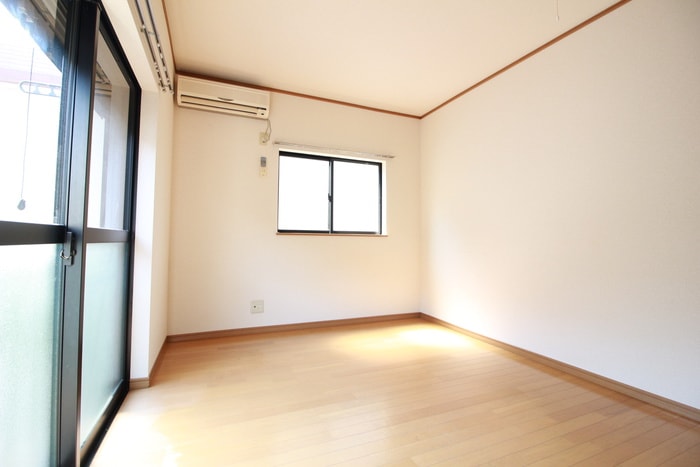 物件内観写真18　(居室)