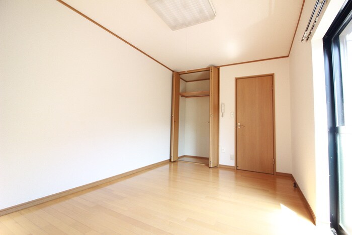 物件内観写真19　(居室)