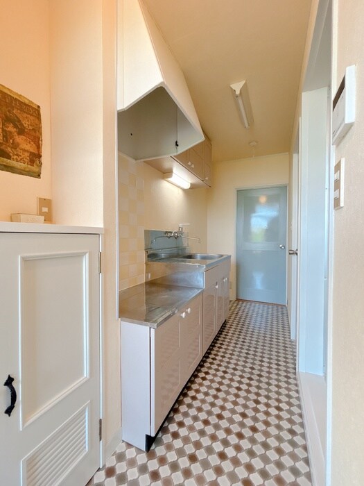 物件内観写真15　(廊下)