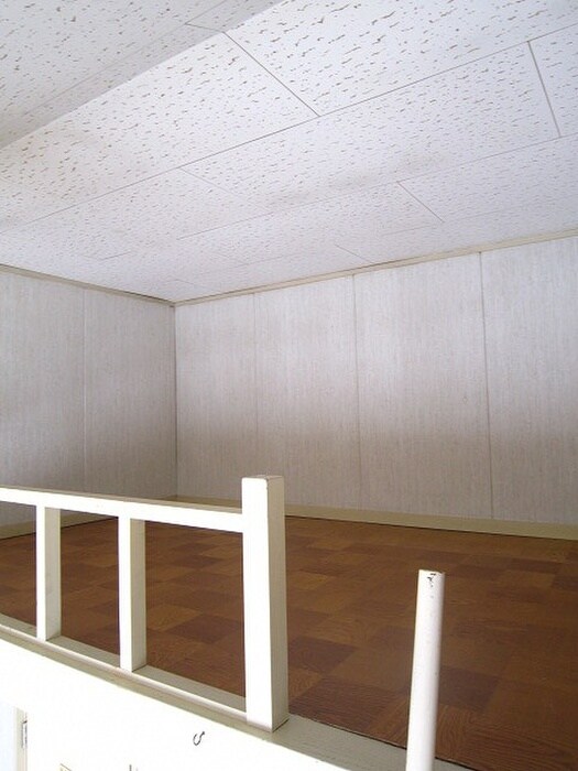 物件内観写真8　(ロフト)