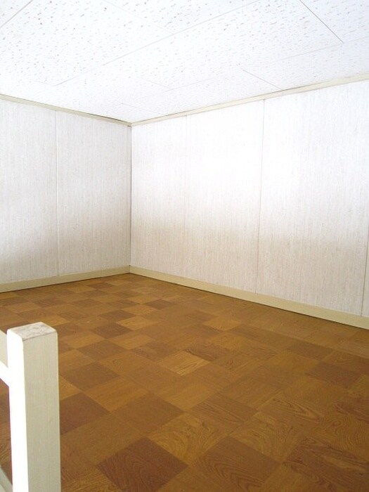 物件内観写真9　(ロフト)