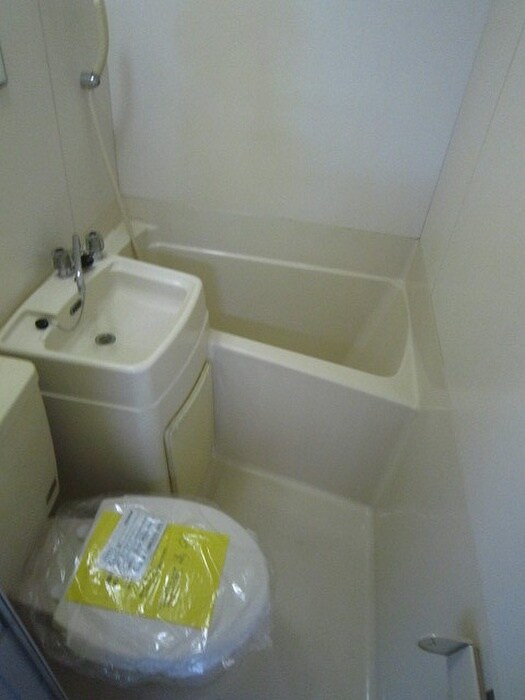 物件内観写真11　(バス／シャワールーム等)