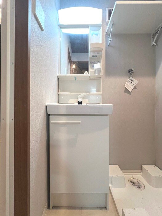 物件内観写真12　(洗面)