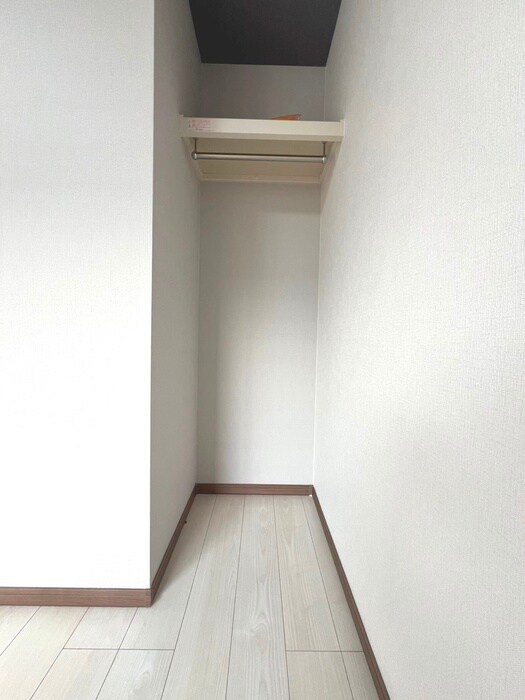 物件内観写真15　(収納)