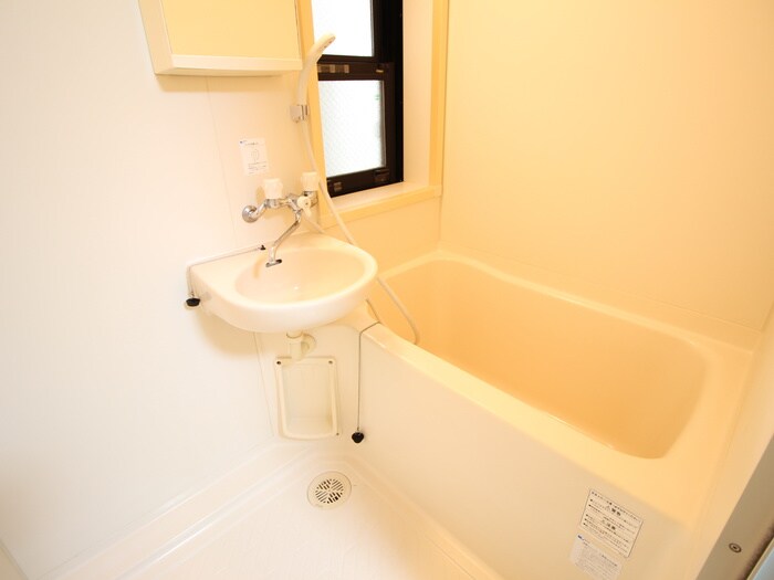 物件内観写真10　(バス／シャワールーム等)