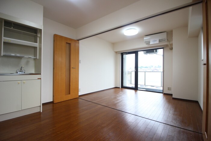 物件内観写真15　(居室)