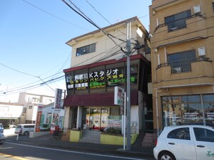 スカイビル外観写真