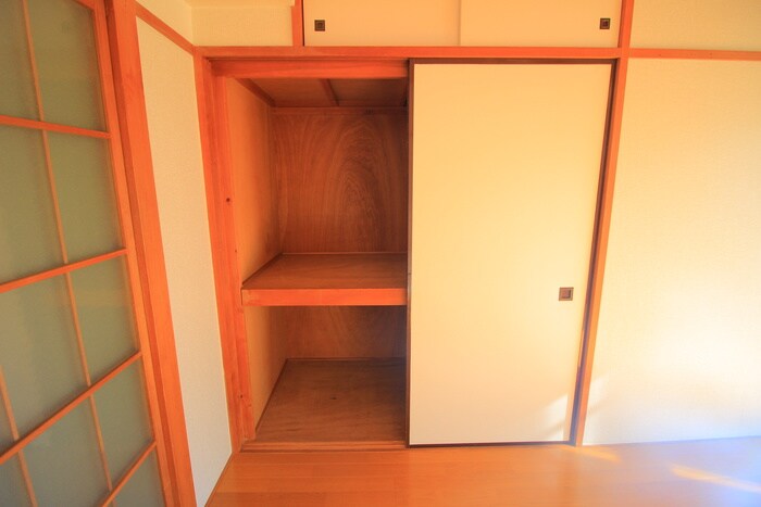 物件内観写真11　(収納)