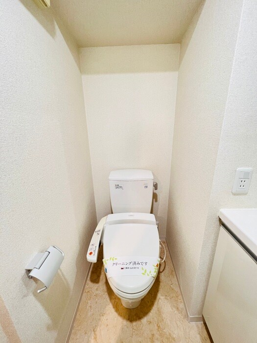 物件内観写真11　(トイレ)