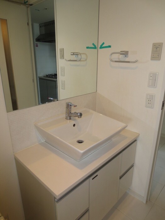 物件内観写真12　(洗面)