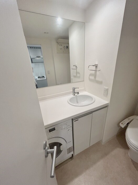 物件内観写真14　(洗面)