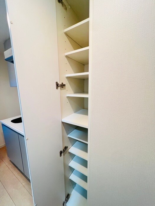 物件内観写真16　(靴箱)