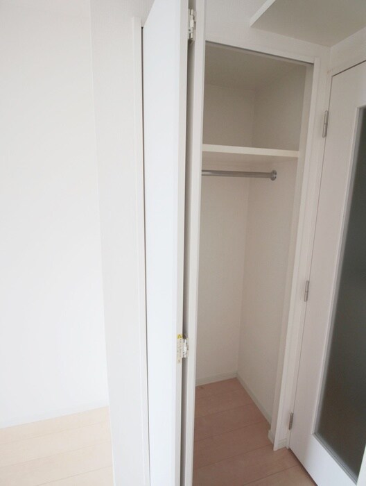 物件内観写真17　(収納)