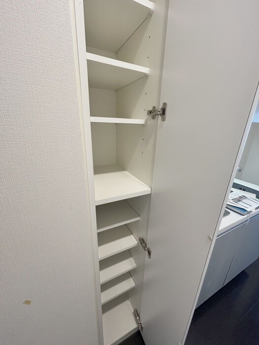 物件内観写真18　(靴箱)