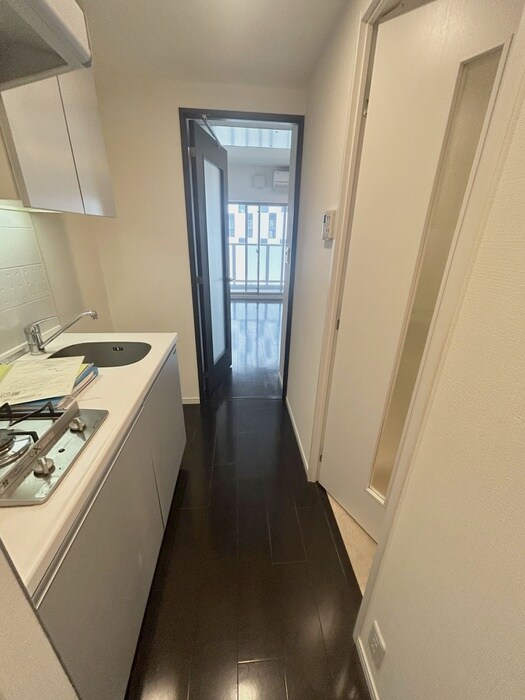 物件内観写真19　(廊下)