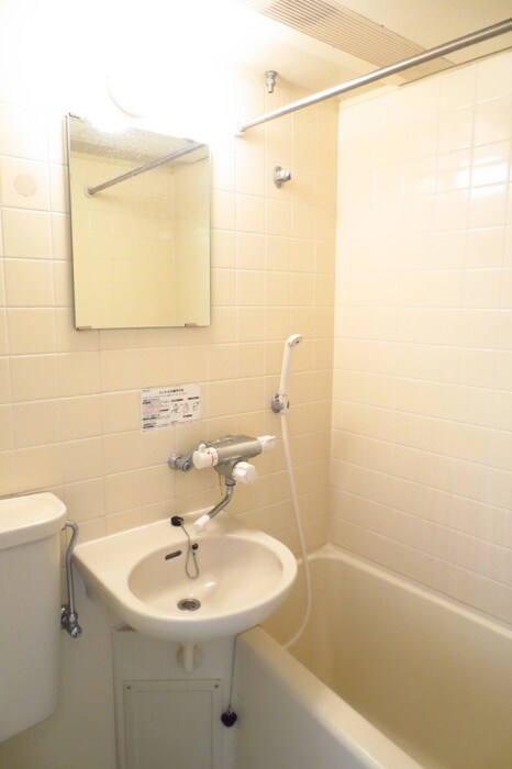 物件内観写真12　(バス／シャワールーム等)