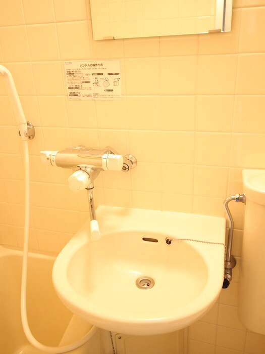 物件内観写真12　(洗面)