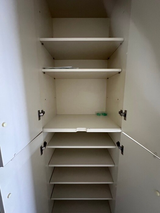 物件内観写真17　(靴箱)