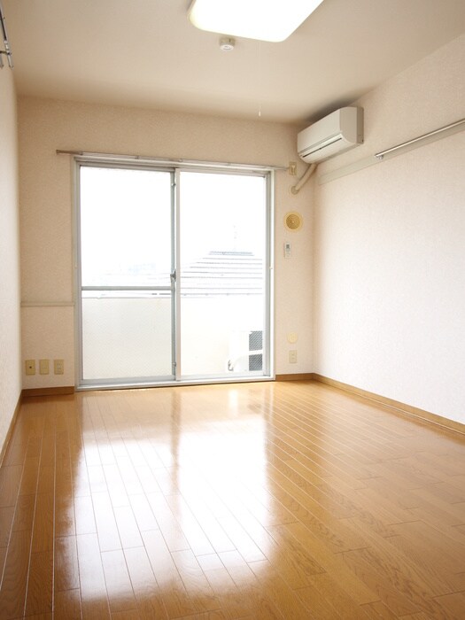 物件内観写真22　(居室)