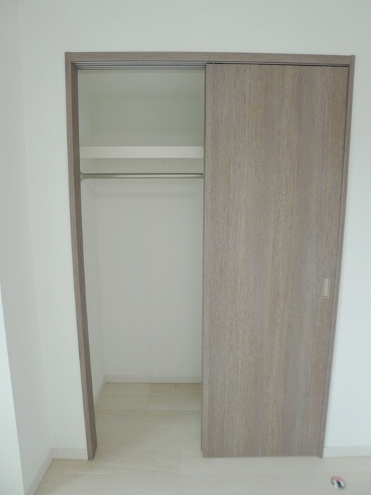 物件内観写真12　(収納)