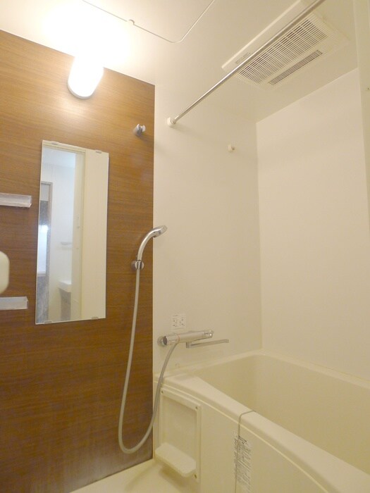 物件内観写真13　(バス／シャワールーム等)