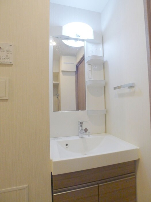 物件内観写真14　(洗面)