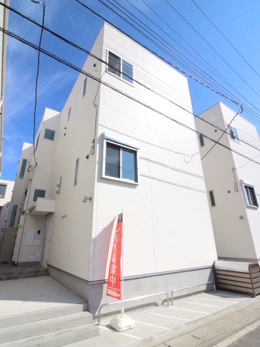 物件外観写真1　(外観写真)