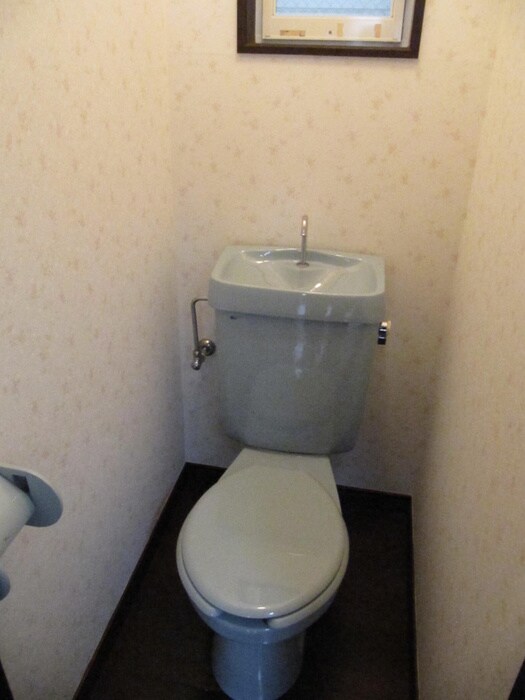 物件内観写真12　(トイレ)