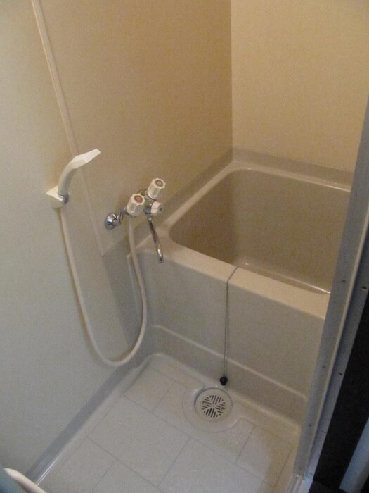 物件内観写真13　(バス／シャワールーム等)