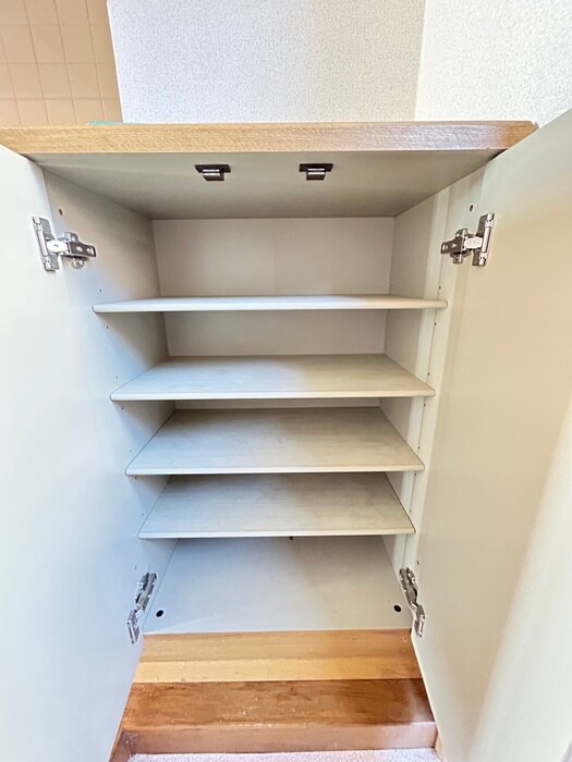 物件内観写真20　(靴箱)