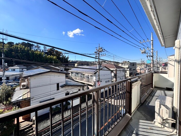 物件内観写真15　(室内からの展望)