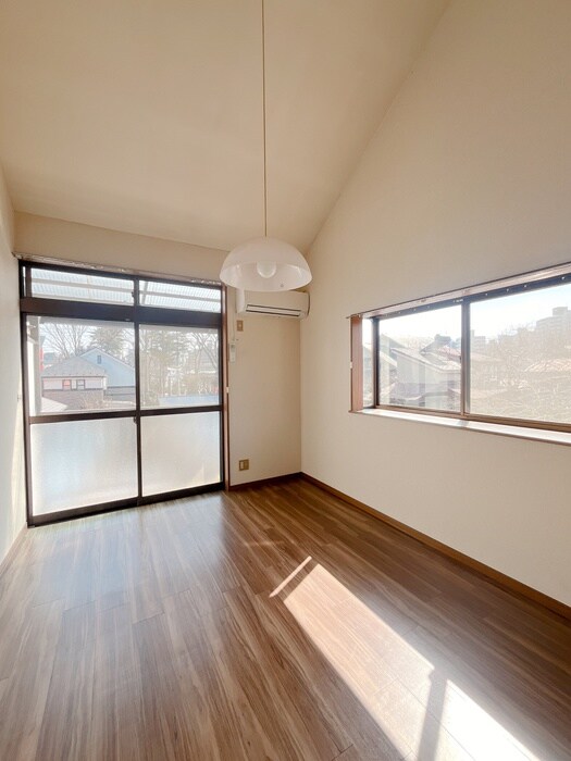 物件内観写真21　(居室)