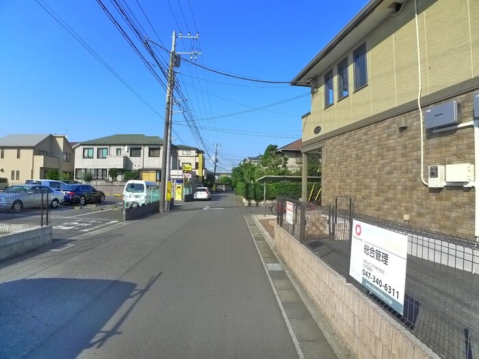 物件外観写真6　(周辺環境)