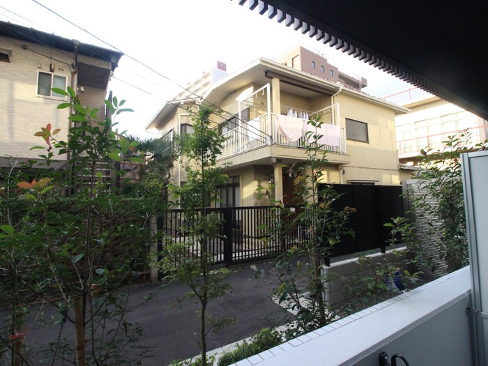 物件内観写真21　(室内からの展望)