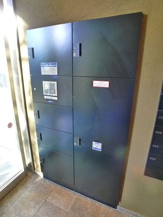 物件外観写真6　(建物設備)