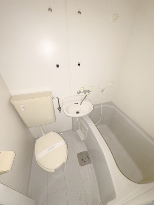 バス／シャワールーム等