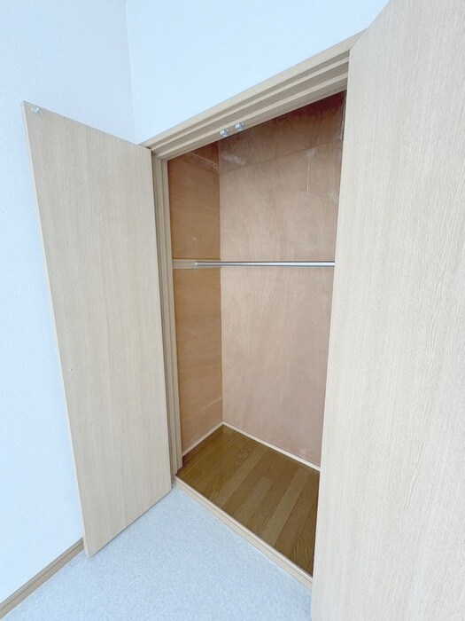 物件内観写真11　(収納)