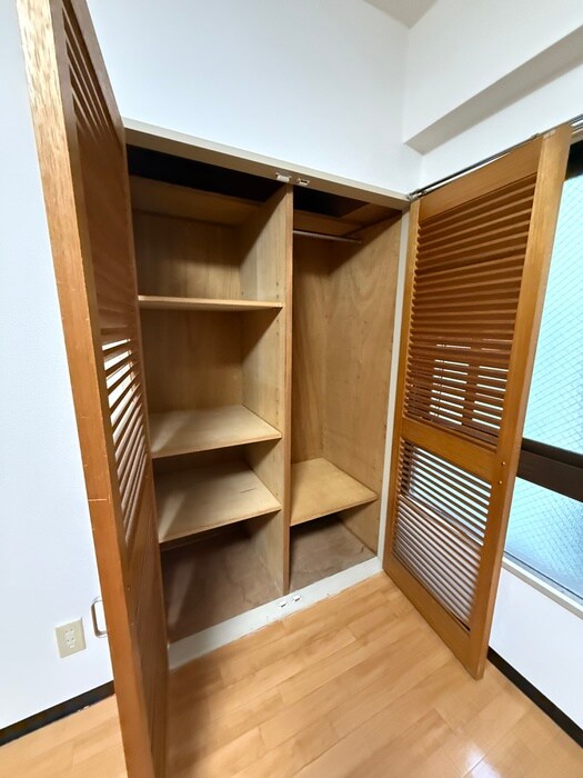 物件内観写真9　(収納)