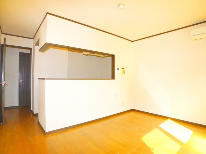 物件内観写真10　(内観写真)