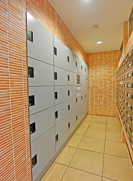 物件外観写真4　(建物設備)