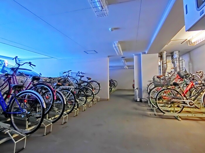 物件外観写真6　(駐輪場)