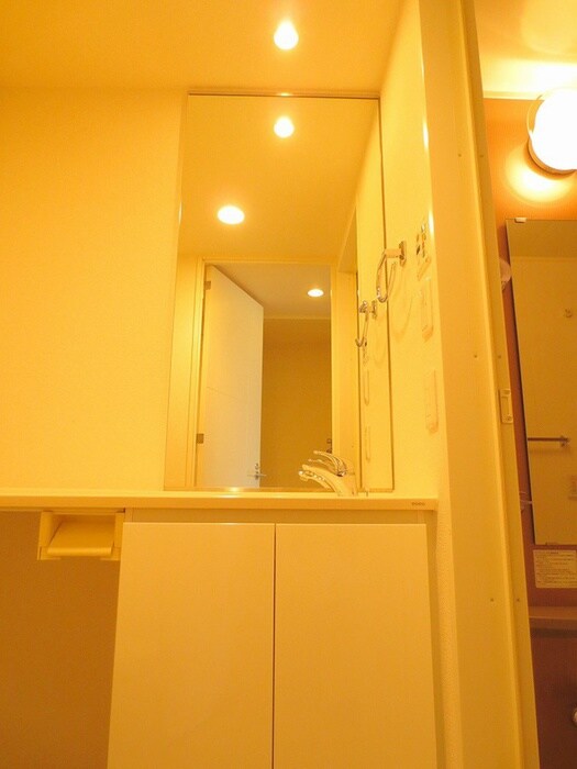 物件内観写真11　(洗面)