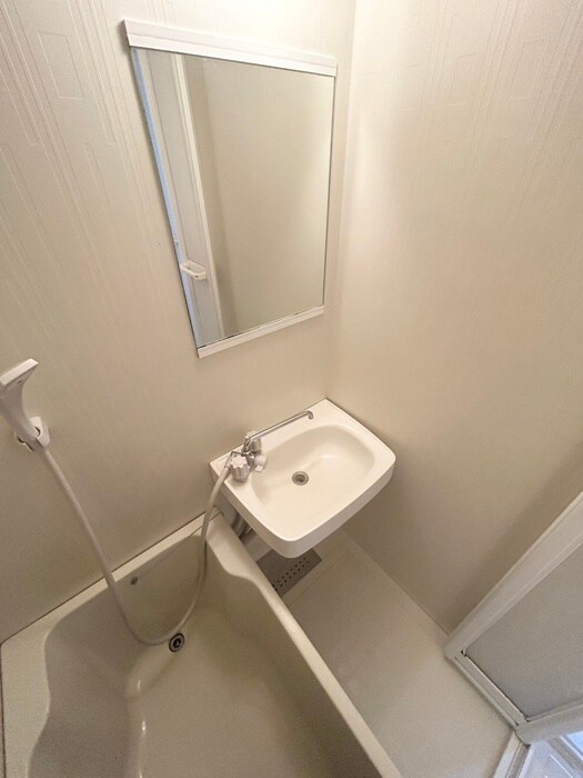 物件内観写真13　(洗面)