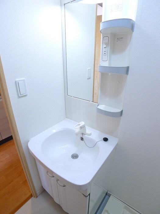 物件内観写真13　(洗面)