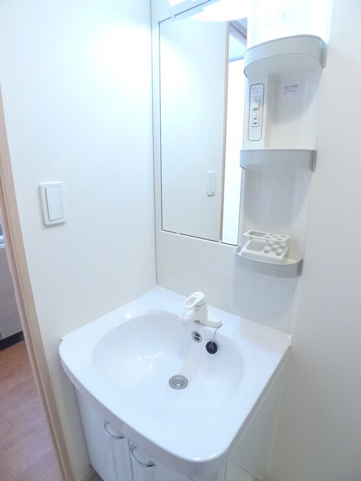 物件内観写真13　(洗面)