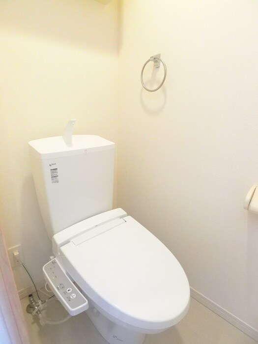 物件内観写真14　(トイレ)