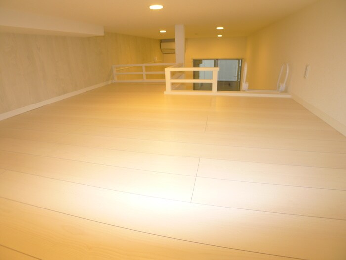 物件内観写真15　(ロフト)