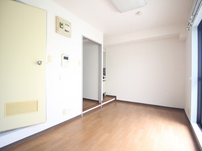 陣屋ハイツ（108）の居室