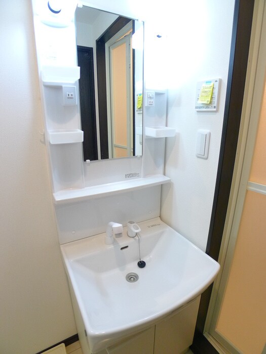 物件内観写真14　(洗面)